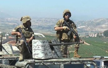 الجيش اللبناني: القبض على عدد من أفراد مجموعة نفذت عمليتي إطلاق صواريخ من جنوب لبنان