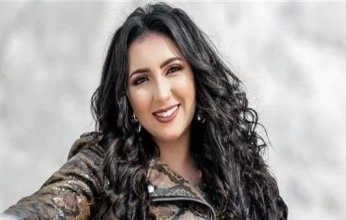 المطربة آية عبد الله تتعرض لحادث أثناء تصوير كليب «واو»