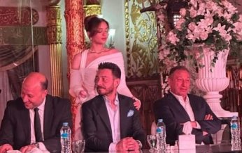 "مناسبة عائلية".. أحمد زاهر يمنع التصوير في حفل زفاف ابنته ليلي على المنتج هشام جمال