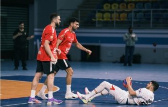 «رجال يد الأهلي» يفوز على الزمالك ويتوج بكأس مصر