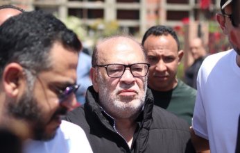 بالصور.. نجوم الفن في وداع الفنان الراحل سليمان عيد