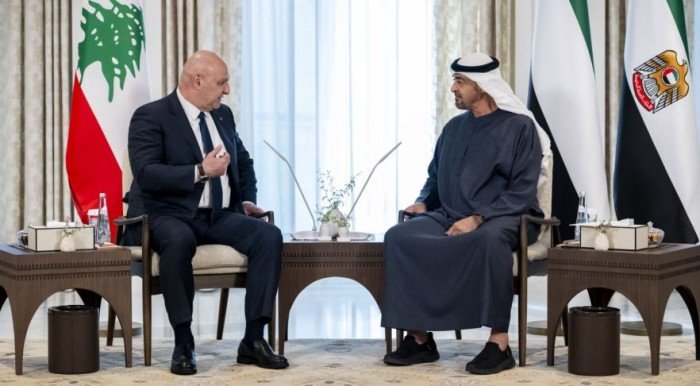 الإمارات ولبنان تبحثان عدداً من القضايا والملفات الإقليمية والدولية محل الاهتمام المشترك الإمارات ولبنان تبحثان عدداً من القضايا والملفات الإقليمية والدولية محل الاهتمام المشترك