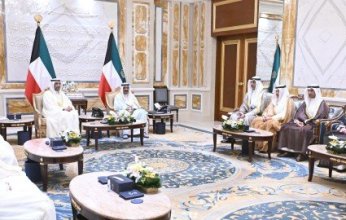 أمير الكويت يستقبل وزير الخارجية ورؤساء البعثات الدبلوماسية الجدد