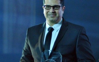 أيمن سلامة يوجه انتقادات لتكريم طه دسوقي وعصام عمر في مهرجان الفضاءات المسرحية المتعددة