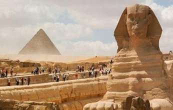 أهرامات الجيزة تسجل رقمًا قياسيًا جديدًا في عدد الزوار.. 15 ألف زائر في يوم واحد