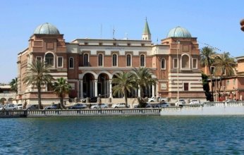 المجلس الرئاسي الليبي يرفض خفض سعر صرف الدينار ويطالب بإصلاحات شاملة