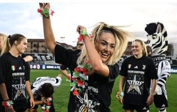 هجوم ضد "أجمل لاعبة في العالم.. أعرف السبب