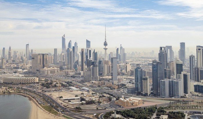طقس الكويت المتوقع اليوم السبت.. حار ومغبّر نهاراً مائل للحرارة ليلاً طقس الكويت المتوقع اليوم السبت.. حار ومغبّر نهاراً مائل للحرارة ليلاً