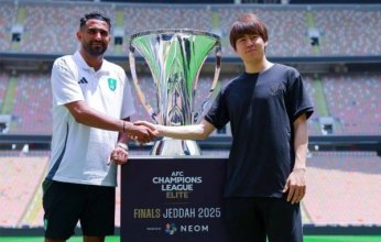 رياض محرز يوجه رسالة لزملائه بالأهلي قبل مواجهة كاواساكي الياباني