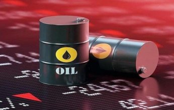 تحركات الأسواق العالمية.. النفط يسجل أكبر خسائره الأسبوعية منذ نحو شهر