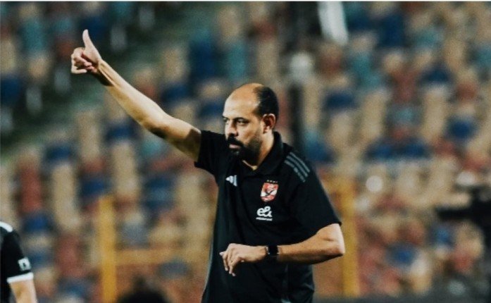 وسام أبو علي يقود هجوم الأهلي أمام سيراميكا وسام أبو علي يقود هجوم الأهلي أمام سيراميكا