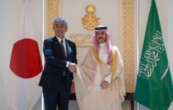 وزير الخارجية السعودي يبحث مع نظيره الياباني سبل تعزيز العلاقات الثنائية