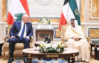 أمير الكويت والرئيس اللبناني يعقدان جلسة مباحثات رسمية تجمع العلاقات بين البلدين