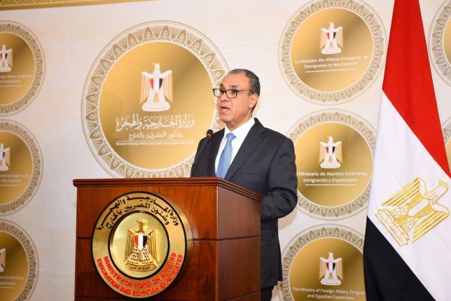 مصر: كل ما يتردد عن توسيع العدوان الإسرائيلي على غزة "مرفوض تماما" مصر: كل ما يتردد عن توسيع العدوان الإسرائيلي على غزة "مرفوض تماما"