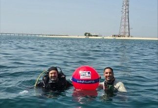 فريق الغوص الكويتي ينهي صيانة المرابط البحرية في (قاروه) لحماية الشعاب المرجانية