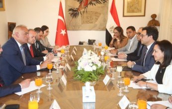 مصر وتركيا تبحثان أطر التعاون الثقافي بين البلدين