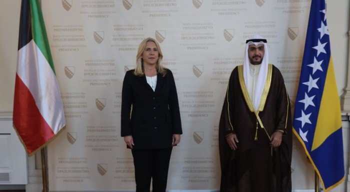 سفير دولة الكويت في البوسنة والهرسك يقدم أوراق اعتماده سفير دولة الكويت في البوسنة والهرسك يقدم أوراق اعتماده