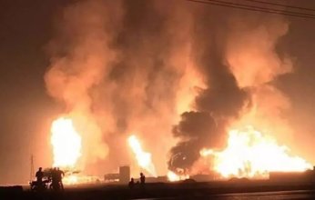 حريق هائل قرب محطة للطاقة بمدينة كراج الإيرانية