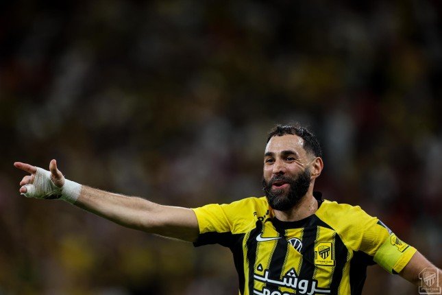 الاتحاد يتوّج بـ«كأس الملك سلمان» على حساب القادسية | صور الاتحاد يتوّج بـ«كأس الملك سلمان» على حساب القادسية | صور