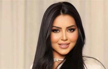 الفنانة سوار النجار ترثي شقيقتها إيناس برسالة مؤثرة وتتهم أطباء بالإهمال