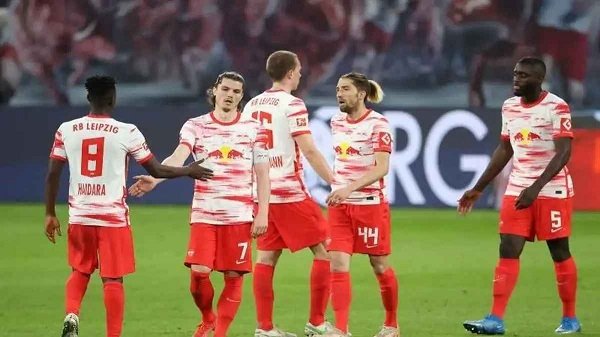 بث مباشر.. شاهد مباراة فيردر بريمن ولايبزيج في الدوري الألماني بث مباشر.. شاهد مباراة فيردر بريمن ولايبزيج في الدوري الألماني