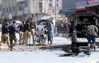 مقتل 4 وإصابة 20 بانفجار سيارة مفخخة جنوب غرب باكستان