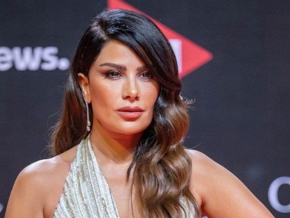 في بيروت.. صبا مبارك تواصل تصوير مسلسل 220 يوم في بيروت.. صبا مبارك تواصل تصوير مسلسل 220 يوم