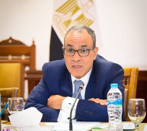 وزير الخارجية المصري يدين غارات الاحتلال الإسرائيلي على المنطقة المجاورة للقصر الرئاسي بدمشق وزير الخارجية المصري يدين غارات الاحتلال الإسرائيلي على المنطقة المجاورة للقصر الرئاسي بدمشق