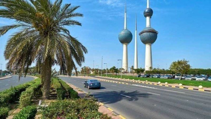 الأرصاد الجوية الكويتية: رياح نشطة مثيرة للغبار وانخفاض بمستوى الرؤية الأفقية الأرصاد الجوية الكويتية: رياح نشطة مثيرة للغبار وانخفاض بمستوى الرؤية الأفقية