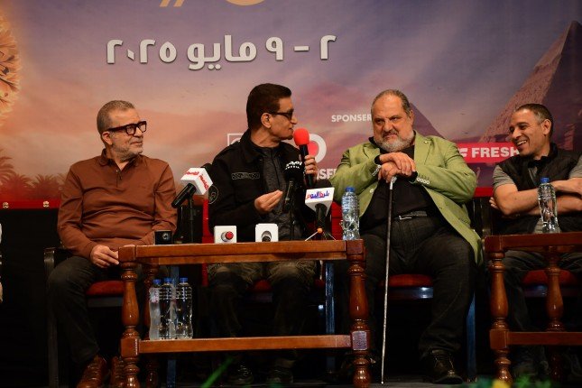 خالد الصاوي و شريف منير في ندوة فيلم "ليه تعيشها لوحدك" بالمركز الكاثوليكي خالد الصاوي و شريف منير في ندوة فيلم "ليه تعيشها لوحدك" بالمركز الكاثوليكي