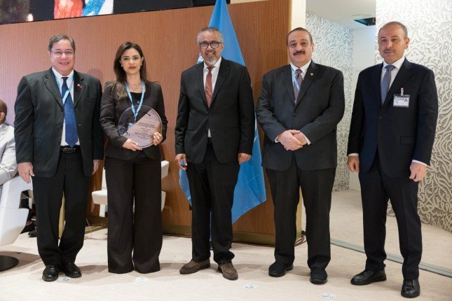 فوز وانغ الصينية وإدارة كبار السن بوزارة الصحة الكويتية بجائزة الشيخ صباح الأحمد فوز وانغ الصينية وإدارة كبار السن بوزارة الصحة الكويتية بجائزة الشيخ صباح الأحمد