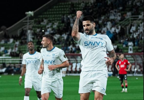 الفوز الأول.. بخماسية الهلال يهزم الرائد بدوري روشن الفوز الأول.. بخماسية الهلال يهزم الرائد بدوري روشن