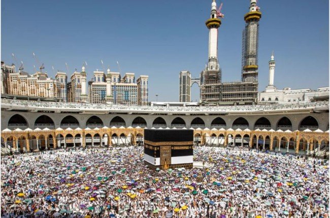 "الداخلية السعودية" تحذر: عقوبات صارمة وغرامات كبيرة بحق مخالفي تعليمات الحج "الداخلية السعودية" تحذر: عقوبات صارمة وغرامات كبيرة بحق مخالفي تعليمات الحج