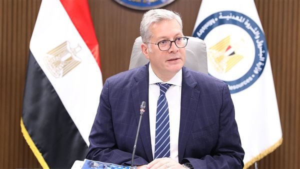 البترول المصرية توضح حقيقة تسريب غاز بطريق الواحات في أكتوبر البترول المصرية توضح حقيقة تسريب غاز بطريق الواحات في أكتوبر
