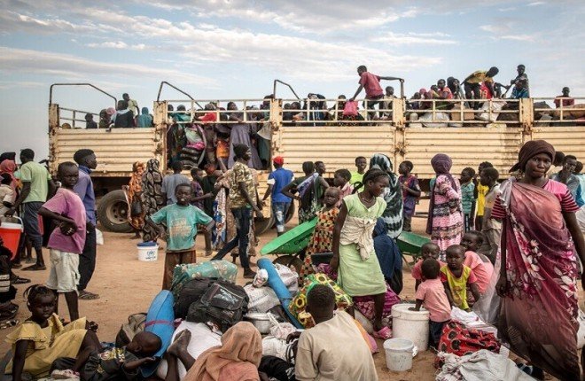 تصعيد ميداني وإنساني في السودان.. طوارئ في جنوب دارفور ونزوح جماعي في كردفان وسط تحذيرات من كارثة إنسانية تصعيد ميداني وإنساني في السودان.. طوارئ في جنوب دارفور ونزوح جماعي في كردفان وسط تحذيرات من كارثة إنسانية