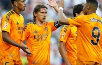 بثنائية نظيفة.. ريال مدريد يهزم إشبيلية بالدوري الإسباني