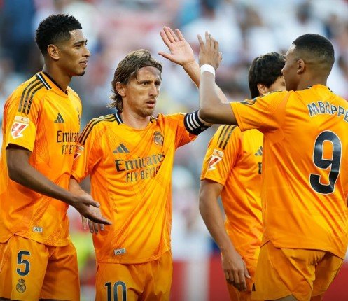 بثنائية نظيفة.. ريال مدريد يهزم إشبيلية بالدوري الإسباني بثنائية نظيفة.. ريال مدريد يهزم إشبيلية بالدوري الإسباني