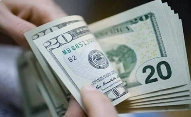 الأخضر بكام النهاردة؟.. أسعار الدولار في مصر اليوم الخميس 15-5-2025 الأخضر بكام النهاردة؟.. أسعار الدولار في مصر اليوم الخميس 15-5-2025
