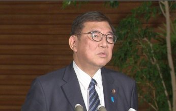 رئيس الوزراء الياباني والرئيس الأمريكي يأملان إجراء مباحثات "إيجابية" بشأن ملف الرسوم