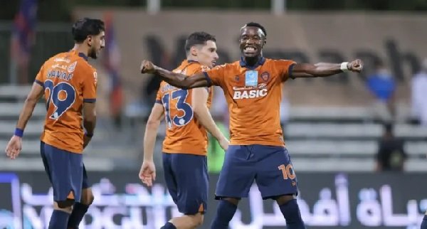 بث مباشر.. مشاهدة مباراة الخلود والفيحاء في الدوري السعودي بث مباشر.. مشاهدة مباراة الخلود والفيحاء في الدوري السعودي