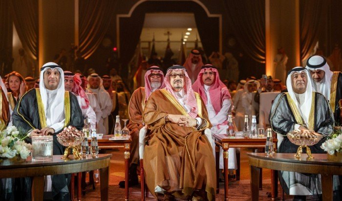 وزير الإعلام الكويتي: حريصون على دعم وحدة الصف الخليجي وزير الإعلام الكويتي: حريصون على دعم وحدة الصف الخليجي