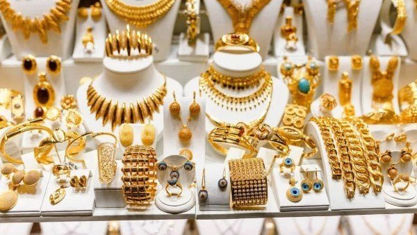 مفاجأة جديدة.. أسعار الذهب في مصر اليوم الجمعة 9 مايو 2025 مفاجأة جديدة.. أسعار الذهب في مصر اليوم الجمعة 9 مايو 2025