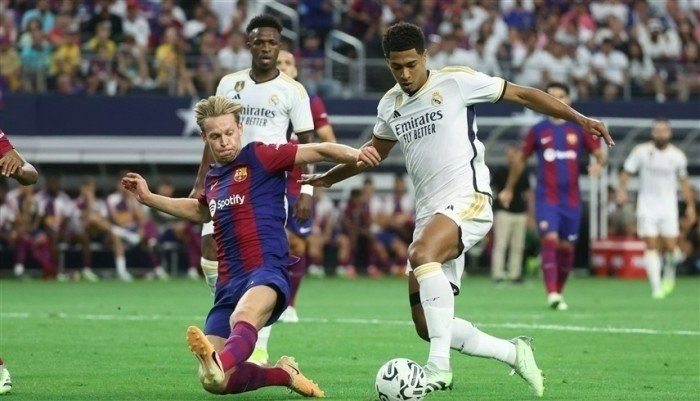 «كلاسيكو الحسم».. برشلونة يصطدم بريال مدريد في صراع ناري على لقب الليجا «كلاسيكو الحسم».. برشلونة يصطدم بريال مدريد في صراع ناري على لقب الليجا