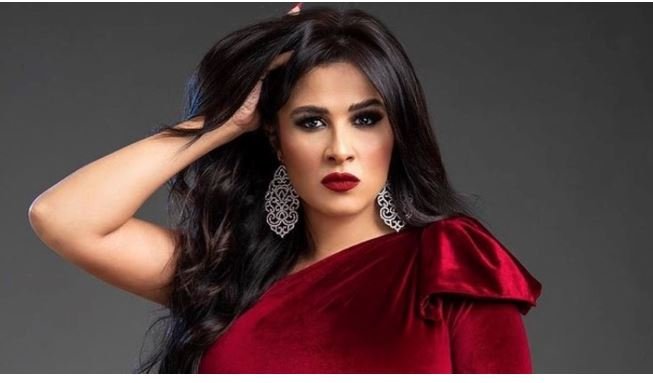 ياسمين عبد العزيز توجه رسالة للجمهور بعد فوزها بأفضل ممثلة لـ دراما رمضان ياسمين عبد العزيز توجه رسالة للجمهور بعد فوزها بأفضل ممثلة لـ دراما رمضان