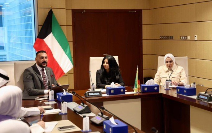الكويت.. "هيئة البيئة" تطلق 4 مشاريع استراتيجية بالتعاون مع برنامج الأمم المتحدة للبيئة الكويت.. "هيئة البيئة" تطلق 4 مشاريع استراتيجية بالتعاون مع برنامج الأمم المتحدة للبيئة