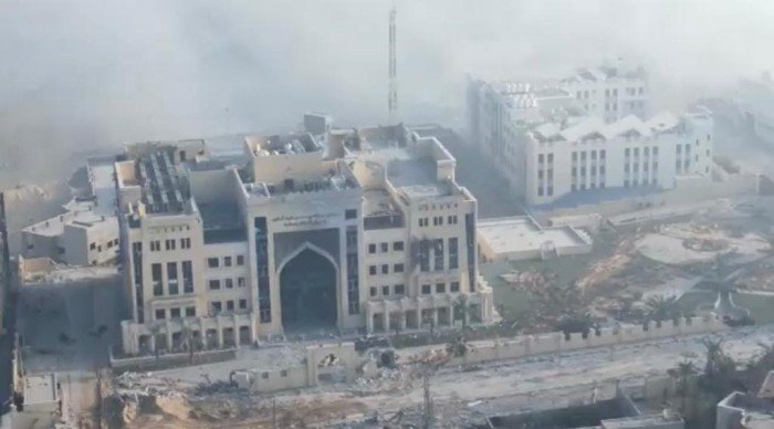 قطر تدين بأشد العبارات قصف الاحتلال الإسرائيلي لمستشفى (حمد) في غزة قطر تدين بأشد العبارات قصف الاحتلال الإسرائيلي لمستشفى (حمد) في غزة