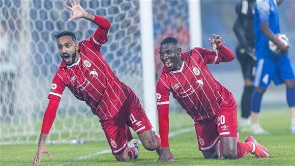 "كهربا" يعود إلى مصر على رأس الفوج الثاني للرياضيين من ليبيا "كهربا" يعود إلى مصر على رأس الفوج الثاني للرياضيين من ليبيا
