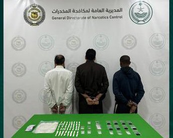 السعودية.. ضبط شخصين لترويجهم مواد مخدرة بالمنطقة الشرقية السعودية.. ضبط شخصين لترويجهم مواد مخدرة بالمنطقة الشرقية