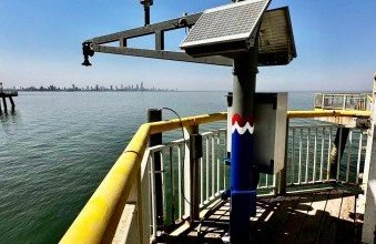 معهد الكويت للأبحاث العلمية ينشئ محطة لقياس ارتفاع مستوى سطح البحر لمواجهة تأثيرات المناخ