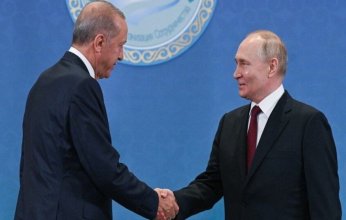 تركيا تعرض استضافة مفاوضات السلام بين روسيا وأوكرانيا.. متى ستبدأ؟